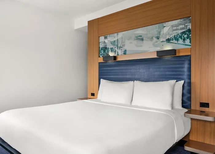 Hotel Aloft By Marriott Chicago O'hare Rosemont