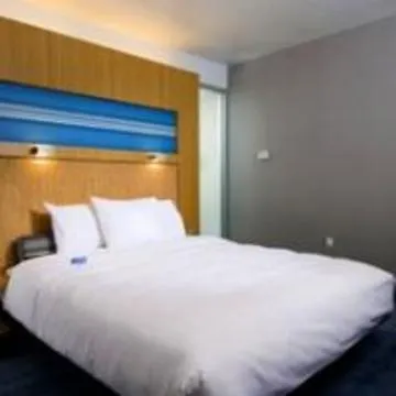 Aloft By Marriott Chicago O'hare